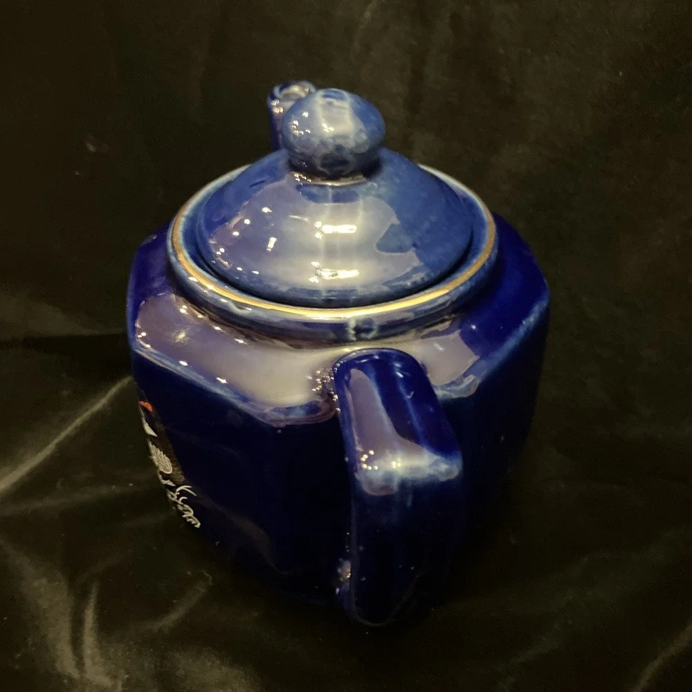 Cobalt Blue Porcelain Tea Pot Gold Trim Peacock Coffee Teapot Taiwan 4.5” W/ Lid